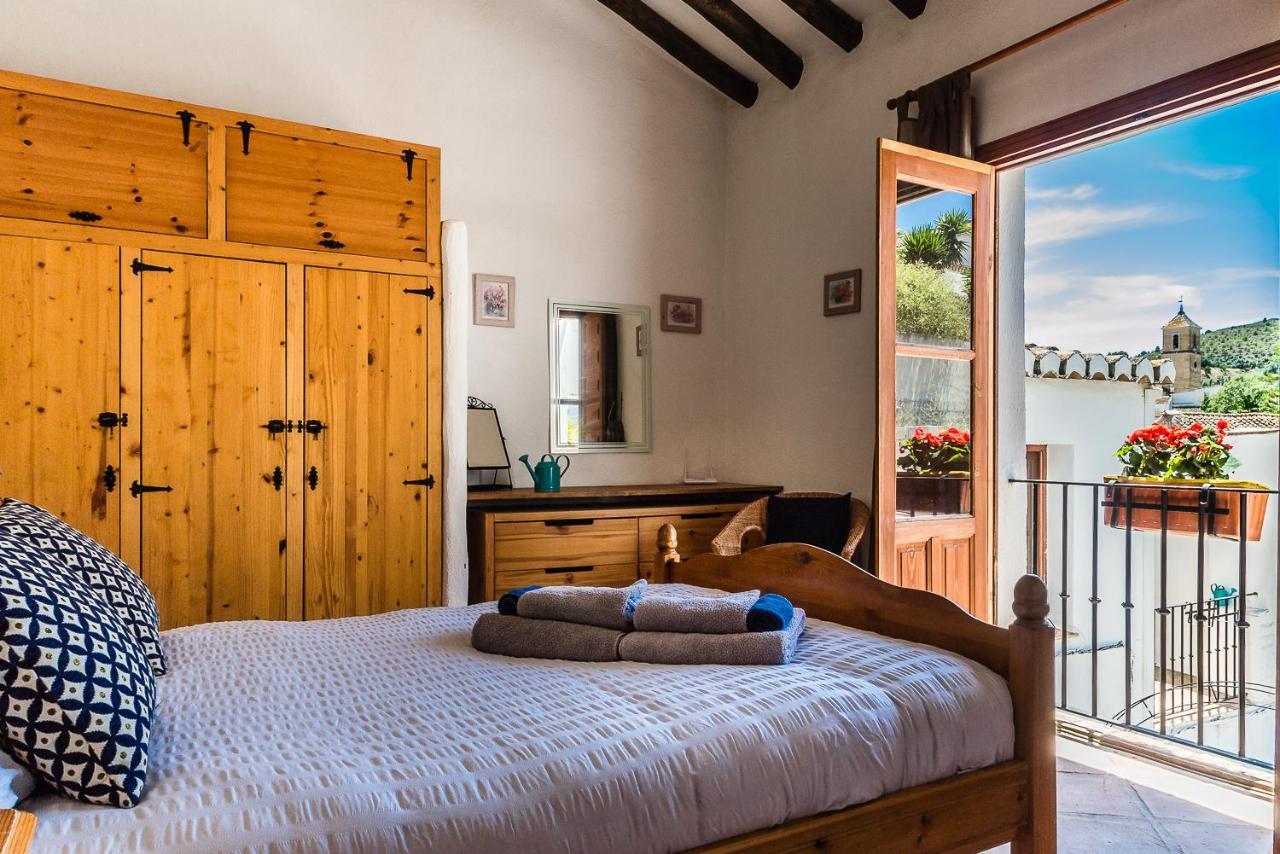 Casa Mundo - 16Th Century Traditional White Village House With Pool Pinos del Valle Екстер'єр фото
