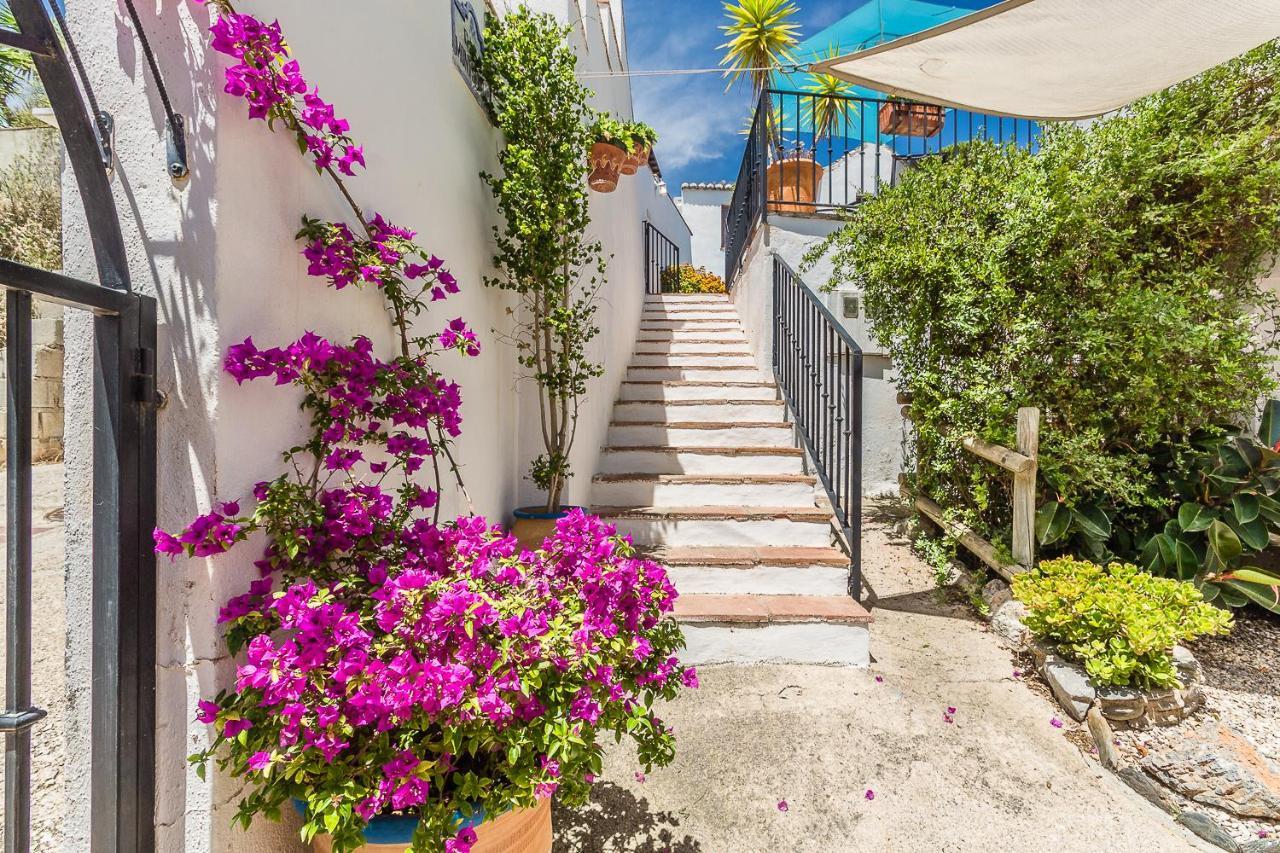 Casa Mundo - 16Th Century Traditional White Village House With Pool Pinos del Valle Екстер'єр фото
