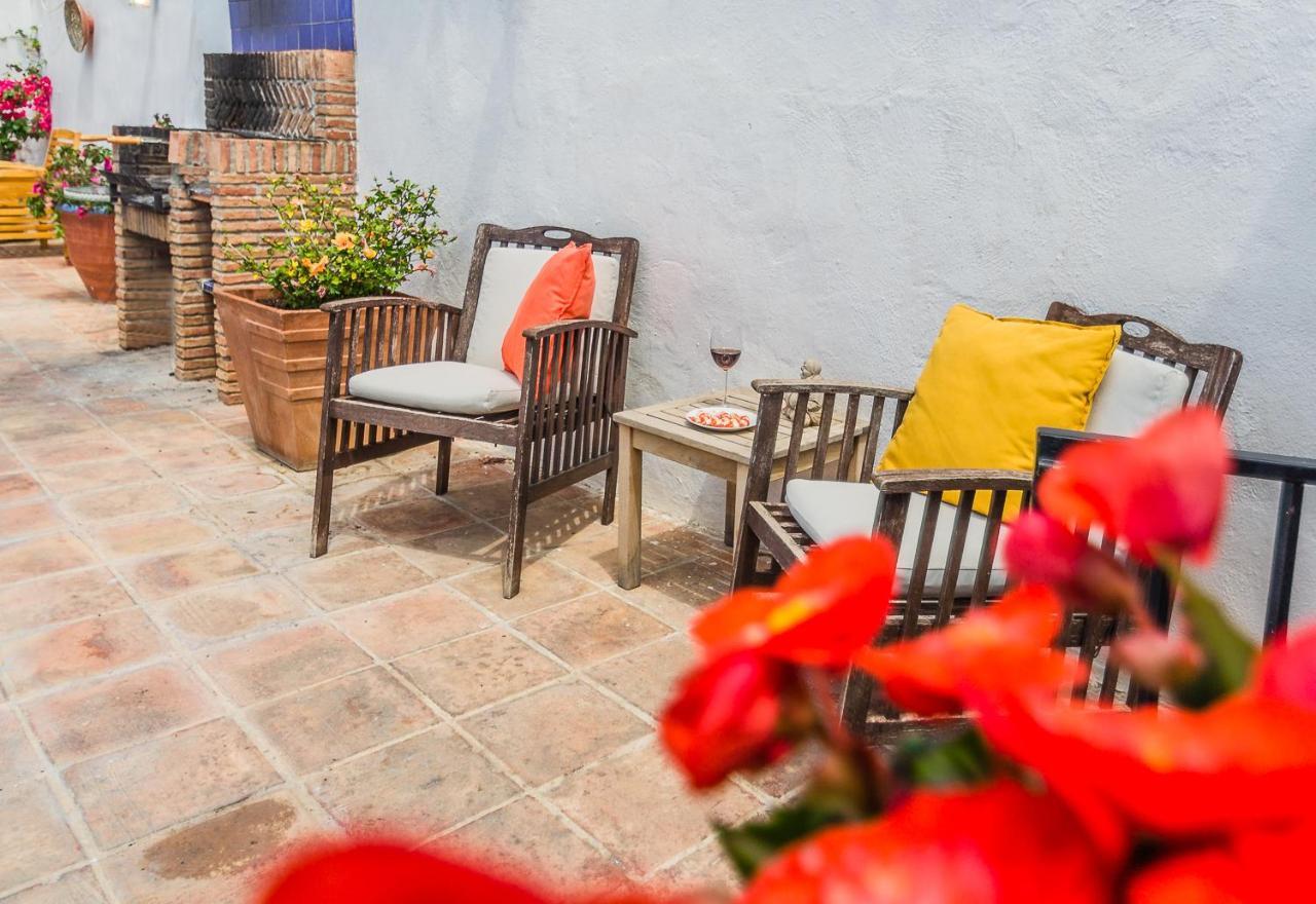Casa Mundo - 16Th Century Traditional White Village House With Pool Pinos del Valle Екстер'єр фото